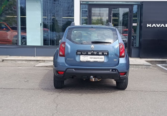 Подержанный автомобиль Renault Duster 2018 года (6 фото)