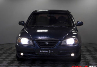 Подержанный автомобиль Hyundai Elantra Sedan 2008 года (19 фото)