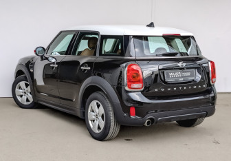 Подержанный автомобиль MINI Countryman 2018 года (7 фото)