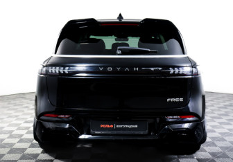 Подержанный автомобиль Voyah Free 2023 года (6 фото)