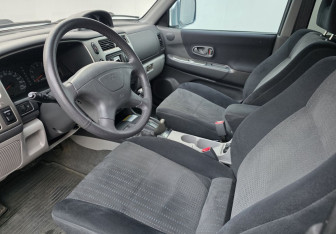 Подержанный автомобиль Mitsubishi Pajero Sport 2005 года (9 фото)