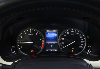 Подержанный автомобиль Lexus NX 2021 года (13 фото)