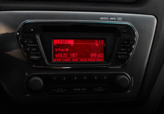 Подержанный автомобиль Kia Rio Hatchback 2012 года (17 фото)