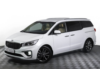 Подержанный автомобиль Kia Carnival 2018 года (22 фото)
