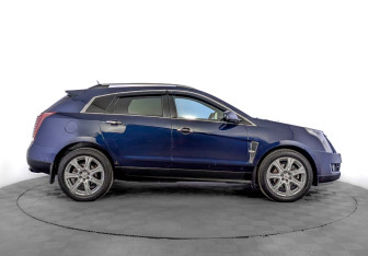 Подержанный автомобиль Cadillac SRX 2011 года (4 фото)