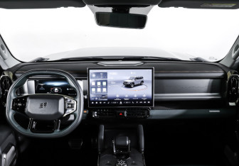 Подержанный автомобиль Jetour T2 2024 года (17 фото)