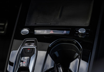 Подержанный автомобиль Audi A5 Liftback 2025 года (15 фото)