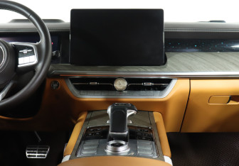 Подержанный автомобиль Tank 500 2023 года (14 фото)