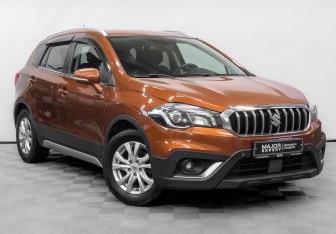Подержанный автомобиль Suzuki SX4 Hatchback 2018 года (4 фото)