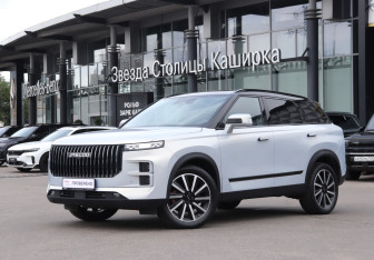 Подержанный автомобиль Jaecoo J7 2024 года (26 фото)