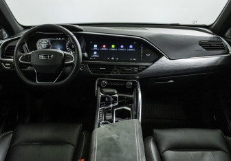 Подержанный автомобиль Geely Tugella 2022 года (15 фото)