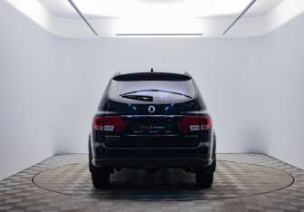 Подержанный автомобиль SsangYong Actyon 2014 года (6 фото)