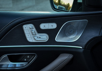 Подержанный автомобиль Mercedes-Benz GLE 2019 года (15 фото)