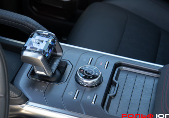 Подержанный автомобиль Jetour T2 2023 года (19 фото)