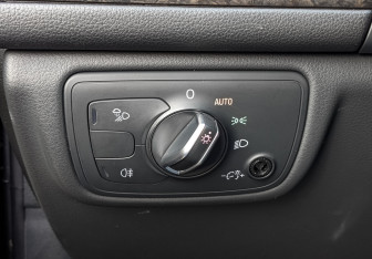 Подержанный автомобиль Audi A6 Sedan 2017 года (28 фото)