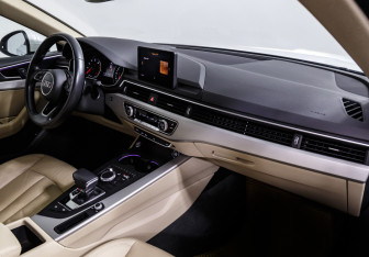 Подержанный автомобиль Audi A5 Liftback 2019 года (9 фото)