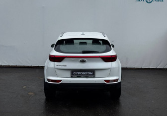 Подержанный автомобиль Kia Sportage 2017 года (7 фото)