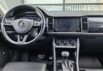 Подержанный автомобиль Skoda Kodiaq 2019 года (15 фото)