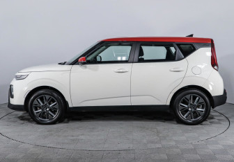 Подержанный автомобиль Kia Soul 2019 года (3 фото)