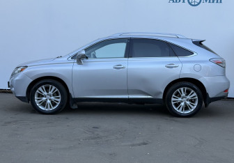 Подержанный автомобиль Lexus RX 2011 года (8 фото)