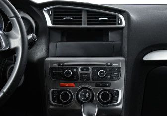 Подержанный автомобиль Citroen C4 Sedan 2019 года (11 фото)