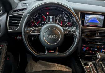 Подержанный автомобиль Audi Q5 2015 года (21 фото)