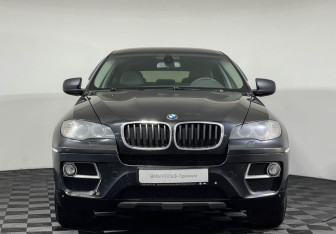 Подержанный автомобиль BMW X6 2012 года (3 фото)