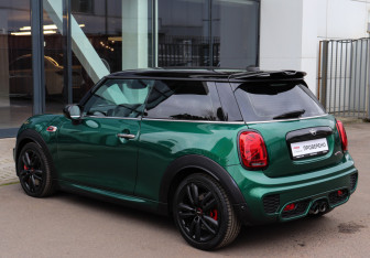 Подержанный автомобиль MINI Hatch 2020 года (6 фото)