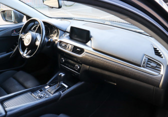 Подержанный автомобиль Mazda 6 Sedan 2017 года (8 фото)