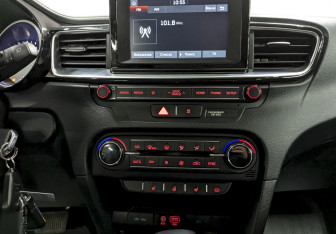 Подержанный автомобиль Kia Ceed Hatchback 2018 года (23 фото)