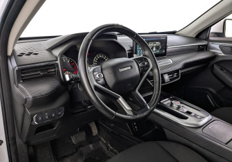 Подержанный автомобиль Haval Jolion 2023 года (15 фото)