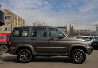 Подержанный автомобиль УАЗ Patriot 2020 года (3 фото)