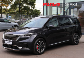 Подержанный автомобиль Kia Carnival 2021 года (1 фото)
