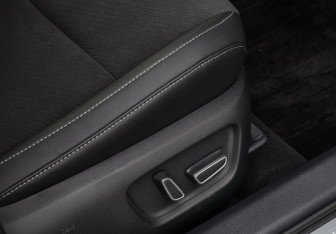 Новый Toyota Camry Sedan 2025 (17 фото)