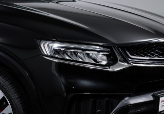 Подержанный автомобиль Geely Tugella 2023 года (16 фото)