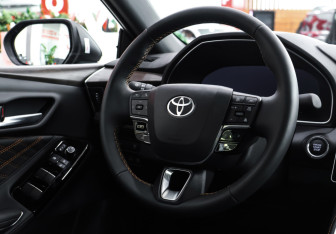 Новый Toyota Avalon 2025 (14 фото)