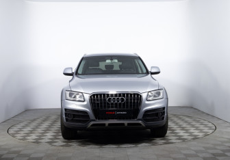 Подержанный автомобиль Audi Q5 2015 года (2 фото)