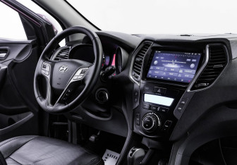 Подержанный автомобиль Hyundai Santa Fe 2014 года (10 фото)