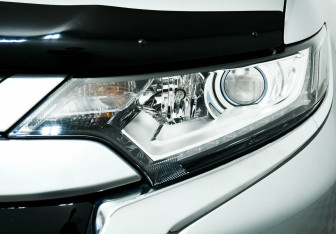 Подержанный автомобиль Mitsubishi Outlander 2020 года (5 фото)