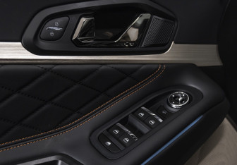 Подержанный автомобиль Exeed TXL 2023 года (19 фото)