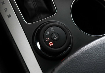 Подержанный автомобиль Ford Explorer 2013 года (8 фото)