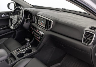 Подержанный автомобиль Kia Sportage 2021 года (13 фото)