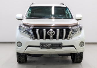 Подержанный автомобиль Toyota Land Cruiser Prado 2016 года (2 фото)