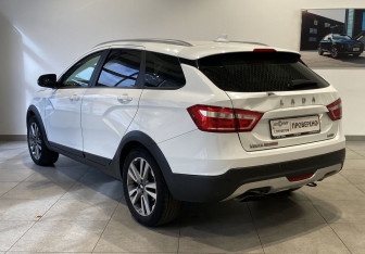 Подержанный автомобиль LADA (ВАЗ) Vesta Wagon 2020 года (7 фото)