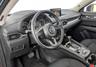 Подержанный автомобиль Mazda CX-5 2020 года (16 фото)