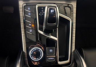 Подержанный автомобиль Geely Atlas Pro 2023 года (16 фото)