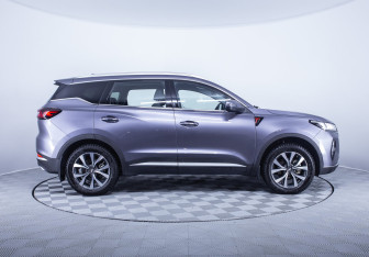 Подержанный автомобиль Chery Tiggo 7 Pro Max 2022 года (4 фото)