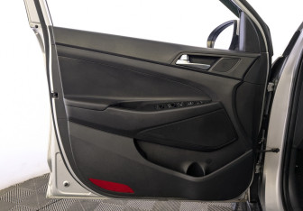 Подержанный автомобиль Hyundai Tucson 2019 года (19 фото)