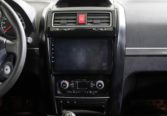 Подержанный автомобиль Great Wall Hover H3 2014 года (8 фото)