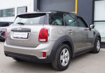 Подержанный автомобиль MINI Countryman 2017 года (5 фото)